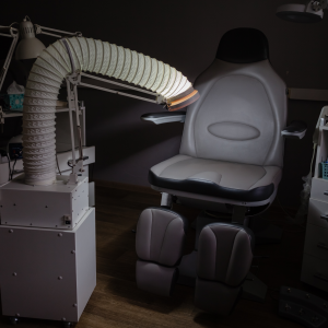 Педикюрная вытяжка